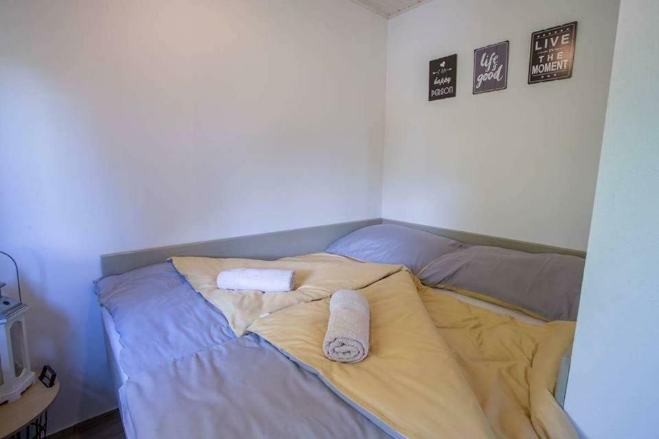 Pod Horou Apartment Stiavnicke Bane Exterior photo
